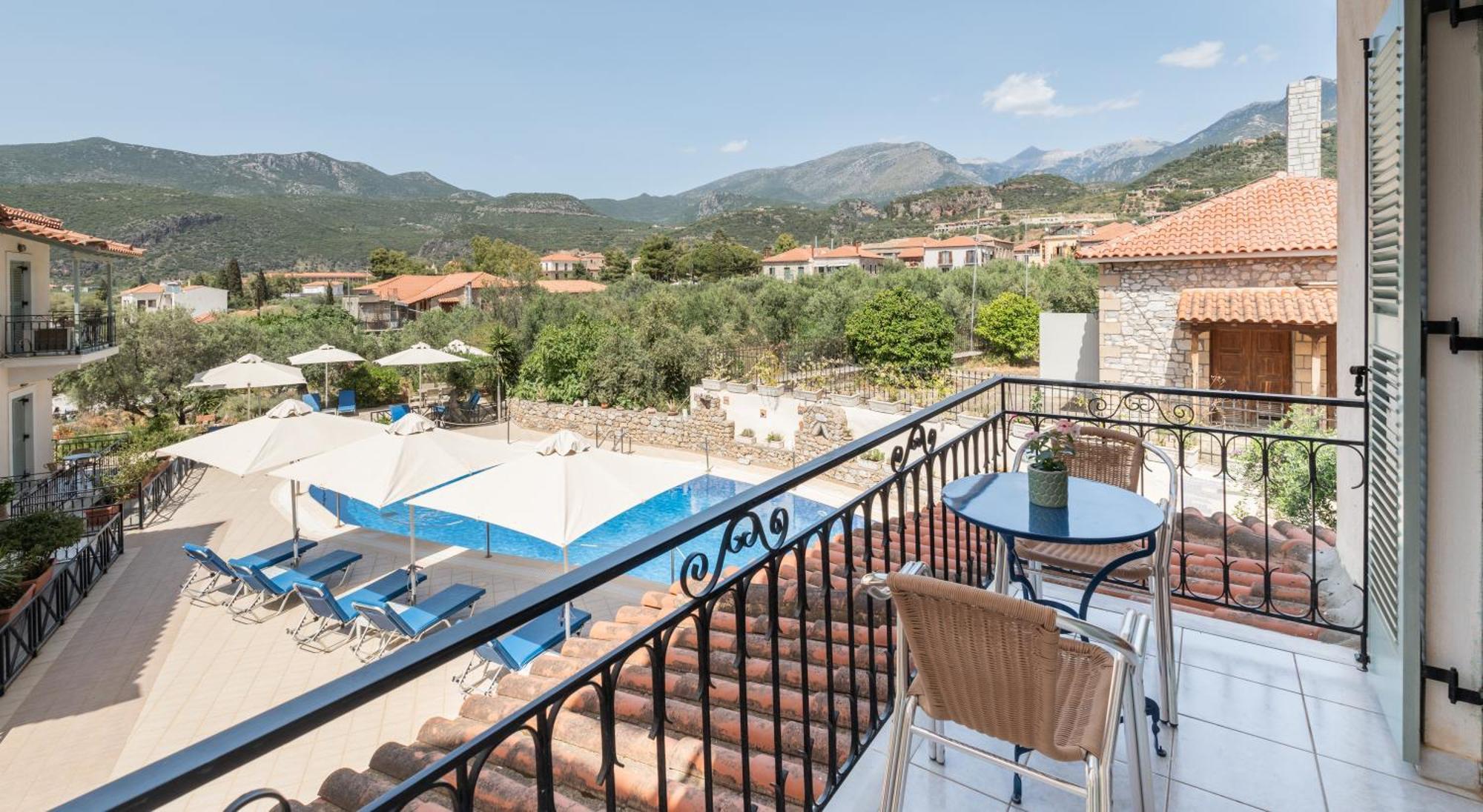 Hotel Liakoto Kardamyli Extérieur photo