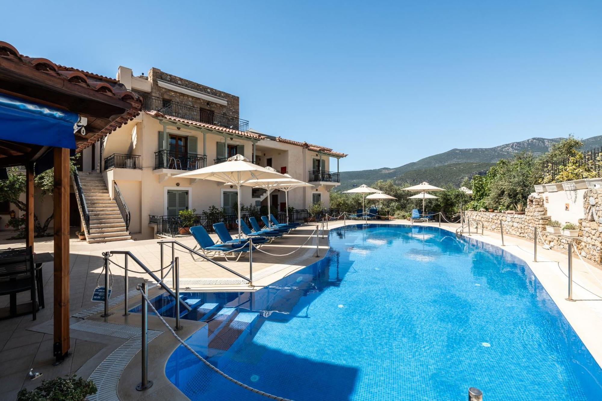 Hotel Liakoto Kardamyli Extérieur photo