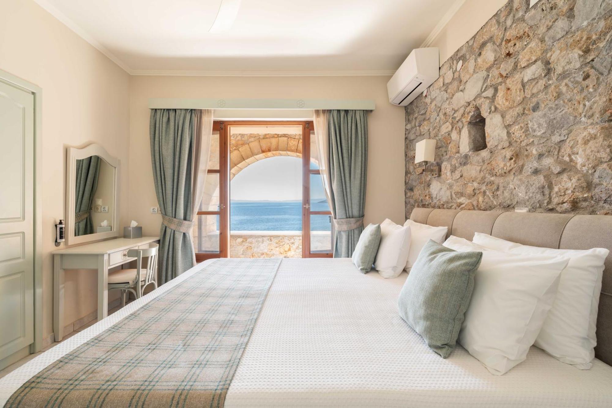 Hotel Liakoto Kardamyli Extérieur photo